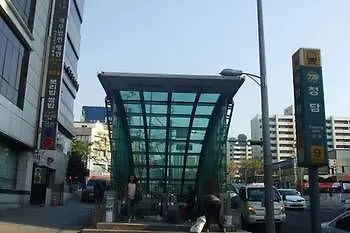 K-Girl Guesthouse - Caters To Women Seul 2*,  Corea del Sud